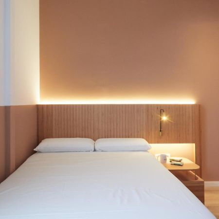 Bright Ensuite Rooms In Madrid, Sk Exterior photo