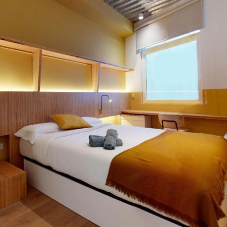 Bright Ensuite Rooms In Madrid, Sk Exterior photo