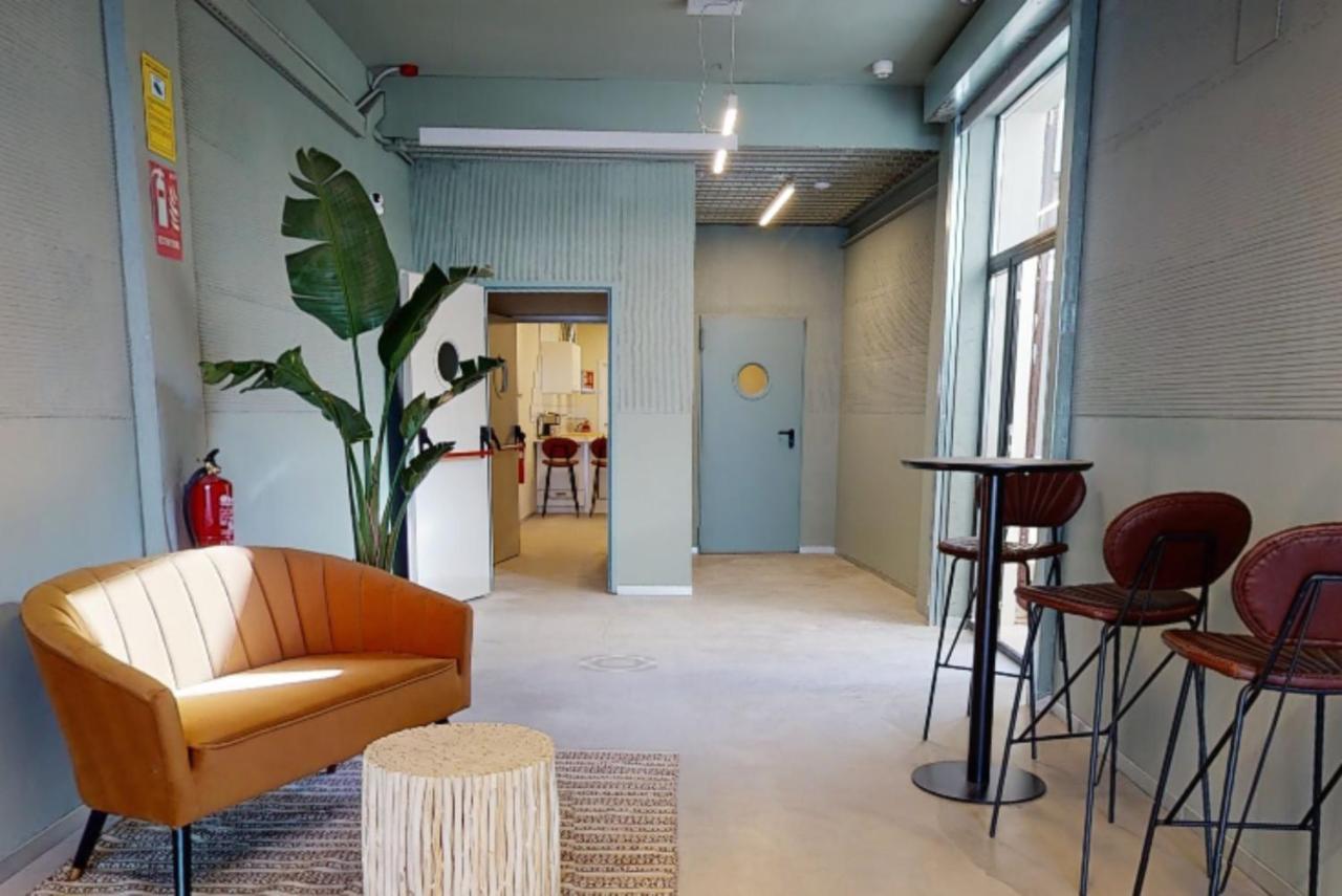 Bright Ensuite Rooms In Madrid, Sk Exterior photo